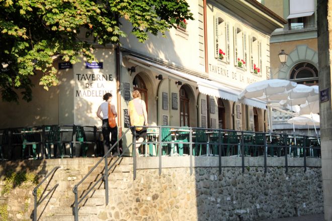 La Taverne de la Madeleine - Café-Restaurant avec Terrasse à Genève