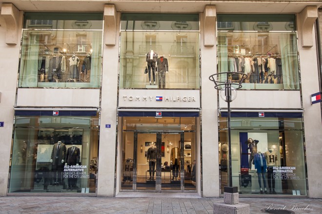 Tommy Hilfiger Genève - Sportswear Classique & Accessoires de Créateur